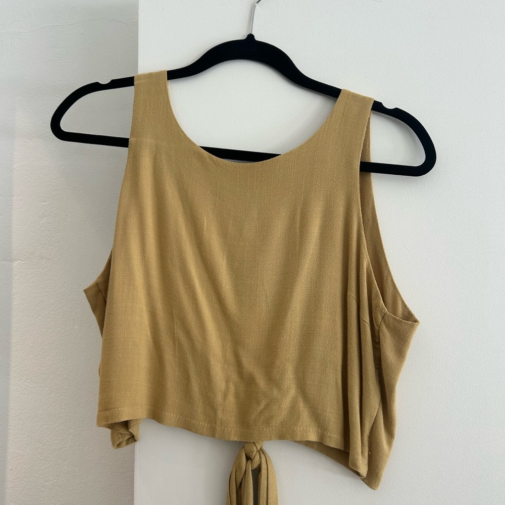 Tan Sleeveless Women's Top